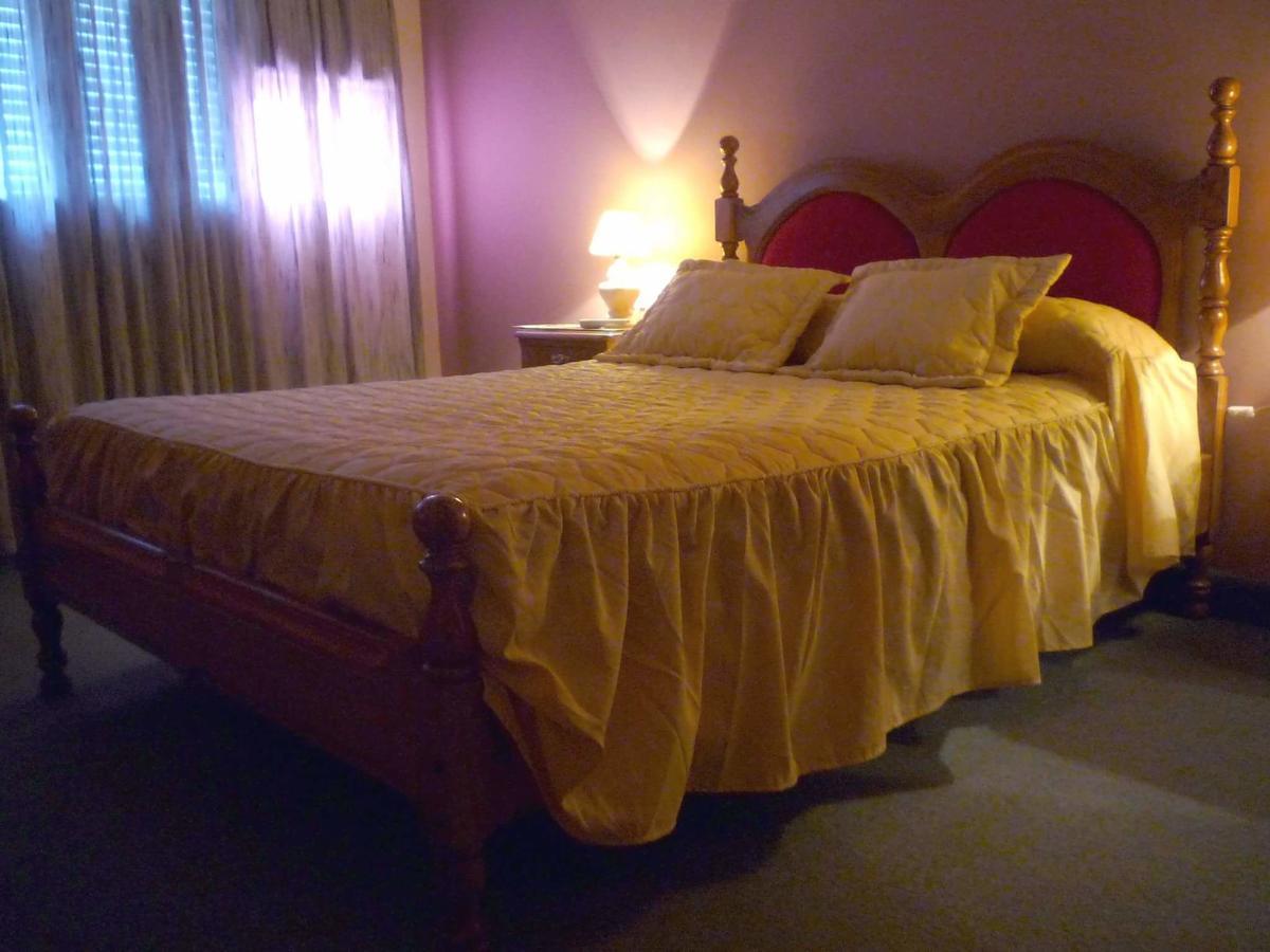 Hotel Las Rosas Salta Kültér fotó